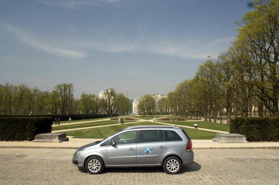  Opel Zafira CNG 2006 года  (фото 6 из 11)